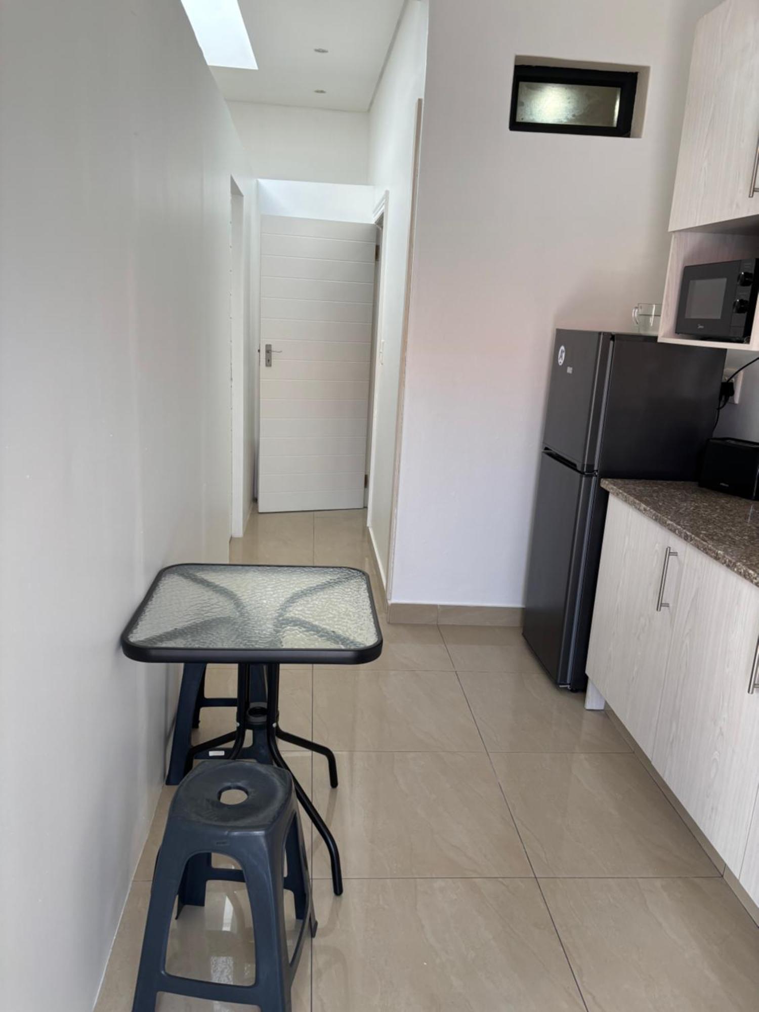 First Avenue Fully Halaal - Granny Flat Cape Town