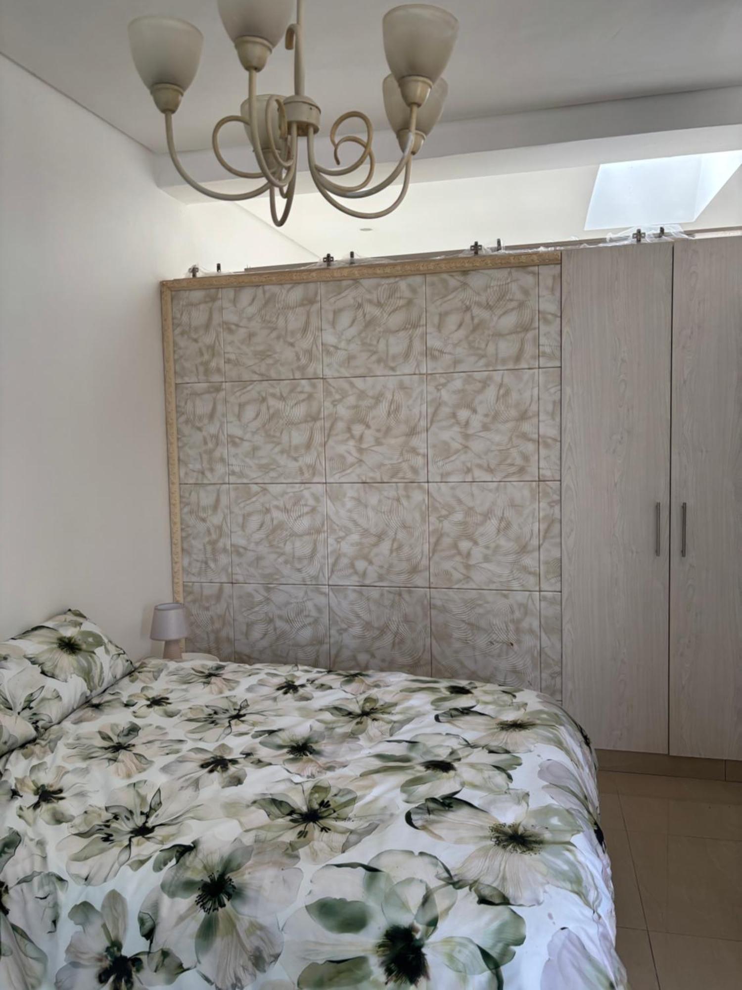 Apartment First Avenue Fully Halaal - Granny Flat *