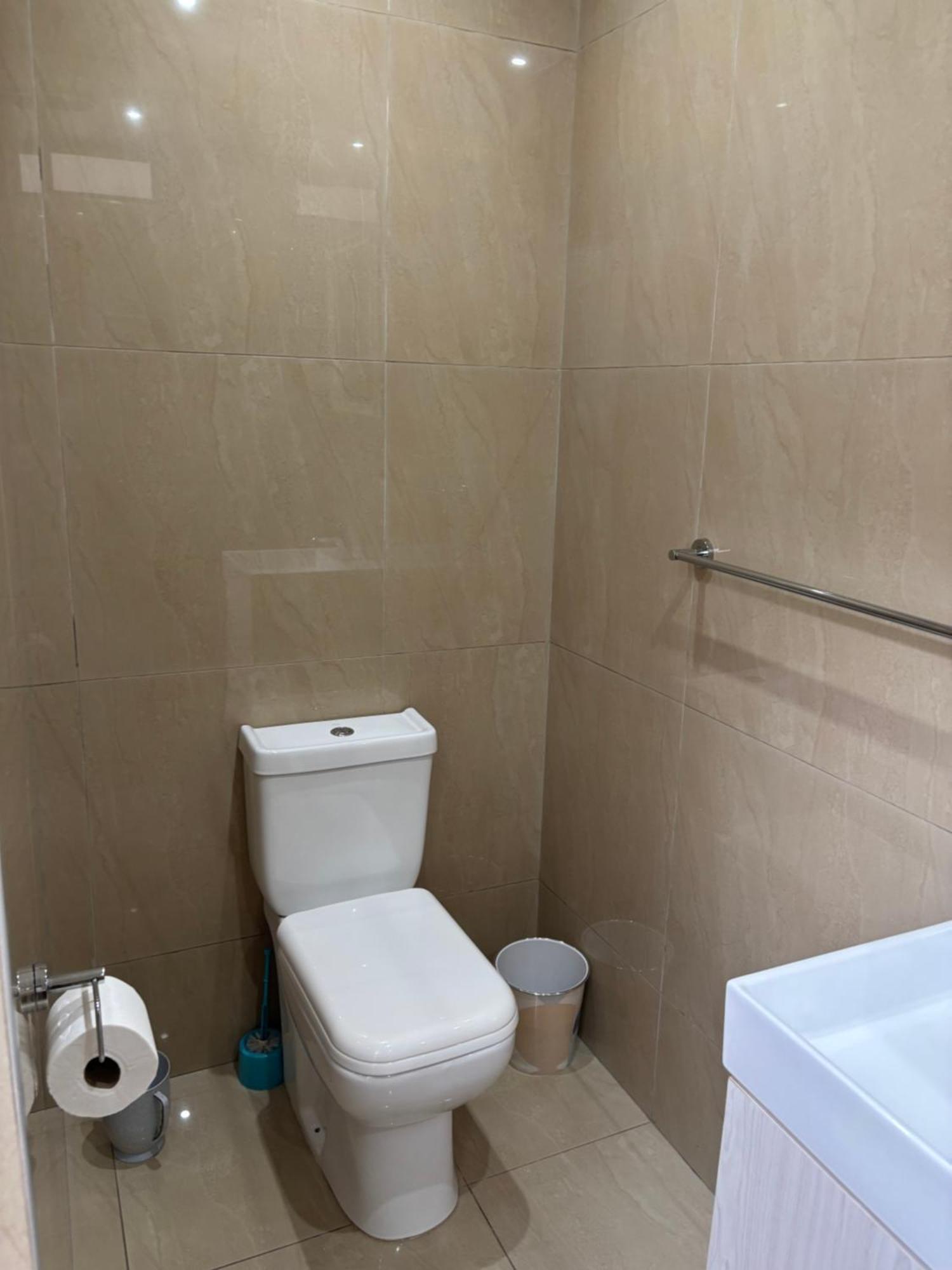 Apartment First Avenue Fully Halaal - Granny Flat